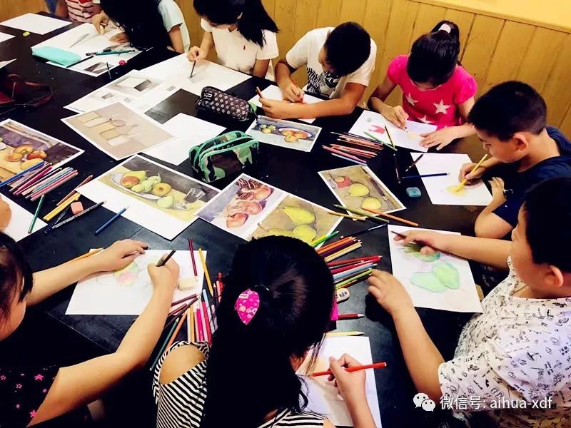 画出梦幻与喜悦—爱华2018暑期班学生绘画作品欣赏